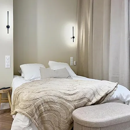 Apartment V' Moderne-chic Troyes