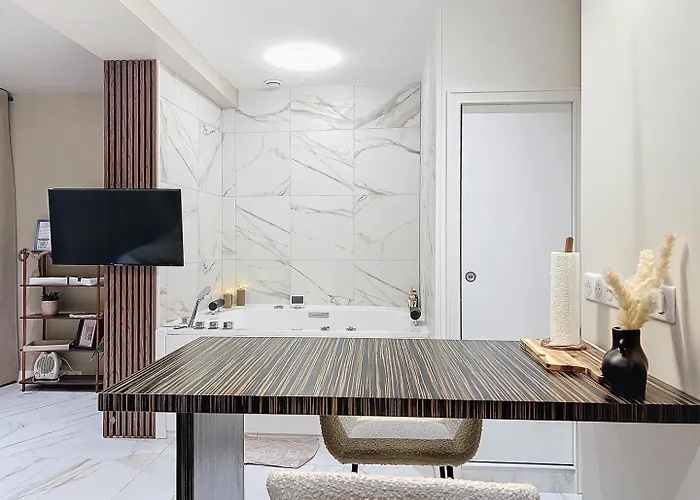 V' Moderne-chic Apartment Troyes